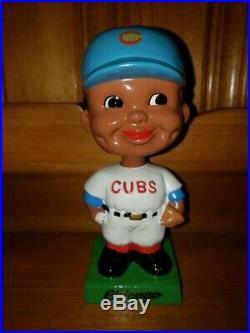 Home Plate Umpire Green Base w Broom Vintage Bobble Head/Bobbing Head/Nodder'62