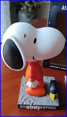 Houston Astros Peanuts Night Artemis Snoopy bobblehead signed by Lucy 8/23/22