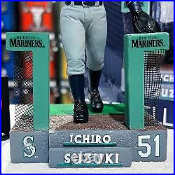 ICHIRO SUZUKI Seattle Mariners Farewell Exclusive MLB Bobblehead