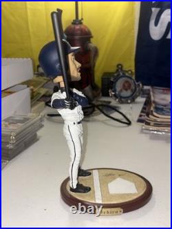 Ichiro Limited Edition Bobble Head 714/5000 Circa 2002 Ichiro Limited Edition Bobble Head 714/5000 Circa 2002