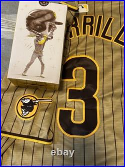 Jackson Merrill Bobblehead And Replica Jersey (XL) San Diego Padres