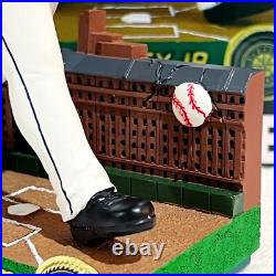 KEN GRIFFEY JR Seattle Mariners 1993 Home Run Derby Warehouse MLB Bobblehead