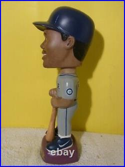 Ken Griffey Jr. MLB SAM Bobblehead MINT NIB RARE Gray Jersey