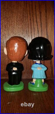 Kennedy Kissing Dolls, bobble head, bobbing head, nodder, Mint Restored