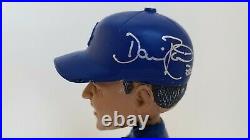 LA Dodgers Dave Roberts Signed Bobblehead withCOA + World Series Rally Towel