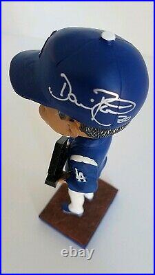 LA Dodgers Dave Roberts Signed Bobblehead withCOA + World Series Rally Towel