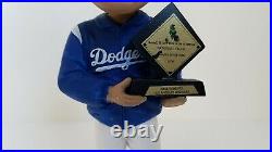 LA Dodgers Dave Roberts Signed Bobblehead withCOA + World Series Rally Towel