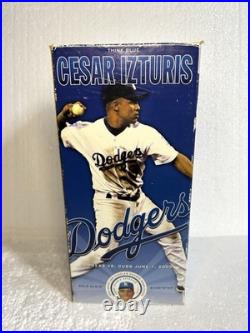La Dodgers CESAR IZTURIS Gold Glove Variant BOBBLEHEAD 2004