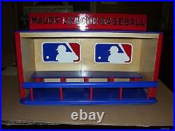 MAJOR LEAGUE BASEBALL Bobble heads display case shipped dis-assembled