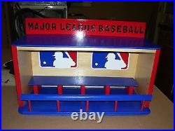 MAJOR LEAGUE BASEBALL Bobble heads display case shipped dis-assembled