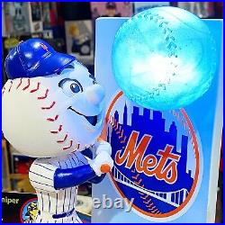 MR MET New York Mets Action Pose Light Up Lamp Baseball MLB Mascot Bobblehead