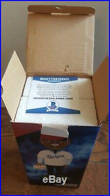 Magic Johnson Signed Los Angeles Dodgers Baseball Bobblehead Lakers Beckett