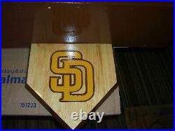 Manny Machado San Diego Padres Display shelf for bobble heads / Figures
