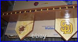Manny Machado San Diego Padres Display shelf for bobble heads / Figures