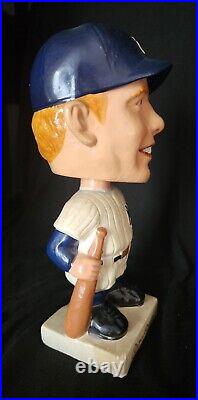Mickey Mantle New York Yankees 1962 Bobble Head Nodder White Square Base