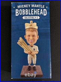 Mickey Mantle SGA 2016 New York Yankees MLB Triple Crown Bobblehead Statue 1956