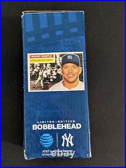 Mickey Mantle SGA 2016 New York Yankees MLB Triple Crown Bobblehead Statue 1956