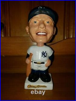 Mickey Mantle Square White Base Nodder Bobble Head Bobbing Head Gem Mint 1961