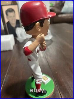 Mike Shannon Hall Of Fame HOF Museum Bobblehead St. Louis Cardinals Bobble NIB