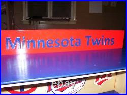 Minnesota Twins Bobble Head showcase