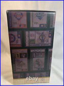 NIP Ernie Banks & Sammy Sosa Chicago Cubs Bobblehead Then & Now Legeneds Diamond