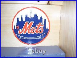 New York Mets display case for bobbleheads Dugout style Read add & see pics