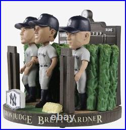 New York Yankees Dyersville Cornfield Mini Bobblehead Scene IN HAND