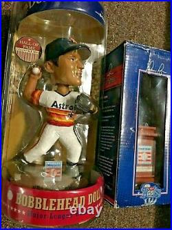 Nolan Ryan HOF Hall of Fame Astros Rangers CC Hooks Bobblehead Set of 2 LE /5034