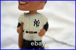 Original Vintage Mickey Mantle and Roger Maris Yankees Bobblehead Nodders c. 1962