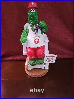 PHILLIE PHANATIC Phillies Mascot Bobblehead Stadium Exclusive Beach Lifeguard