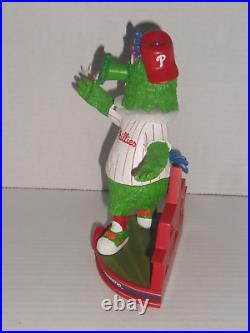 Philly phanatic phillies superstar series bobblehead new in box 198 of 2023