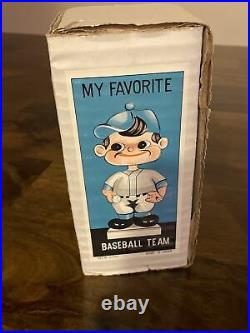 RARE VINTAGE MILWAUKEE BREWERS MASCOT BASEBALL BOBBLEHEAD NODDER WithBOX