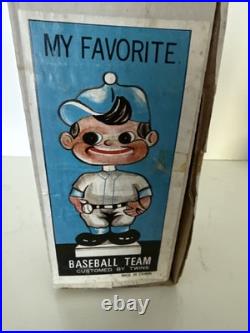 RARE Vintage Cincinnati Reds MLB Green Base Bobblehead Nodder With Box