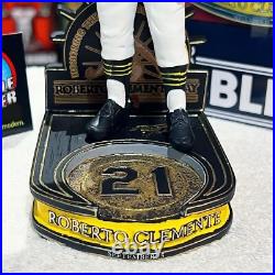 ROBERTO CLEMENTE Pittsburgh Pirates Roberto Clemente Day MLB Bobblehead