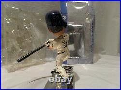 Rare Ichiro Suzuki Collectibles Platinum Series Bobble Head 2006