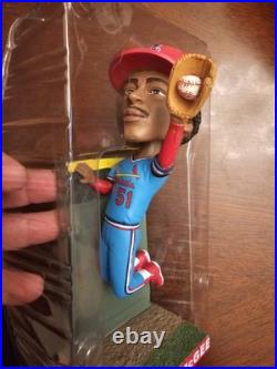 Rare St Louis Cardinals Willie McGee Season Ticket Holder Bobblehead BRAND NEW