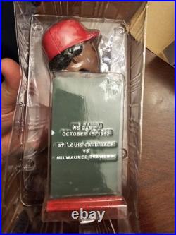 Rare St Louis Cardinals Willie McGee Season Ticket Holder Bobblehead BRAND NEW