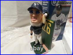 Rare Vintage Ichiro Suzuki 326 Wall Catch 2003 Seattle Mariners / Nissan Sga B