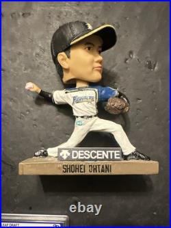 SHOHEI OTANI Nippon Ham Fighters Pitcher Ver. Bobblehead Figure/(2) CARDS