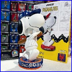 SNOOPY New York Mets 2023 Peanuts Bighead Exclusive MLB Baseball Bobblehead