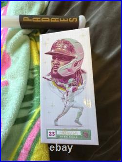 San Diego Padres Fernando Tatis Jr Jackson Merrill Bobble Head Blanket & Bat