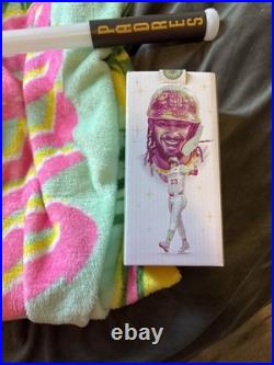 San Diego Padres Fernando Tatis Jr Jackson Merrill Bobble Head Blanket & Bat