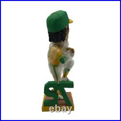 The Swingin' A's Limited Edition Bobble Head 34 Rollie Fingers Signed New