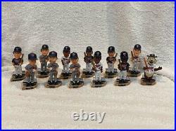 ULTRA RARE 2003 Minnesota Twins Set of 12 Forever Collect Mini Bobbleheads, NMMT