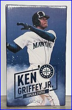 VERY RARE Ken Griffey Jr SGA Mariners Autographed Signed Statue ONLY 24 Beckett