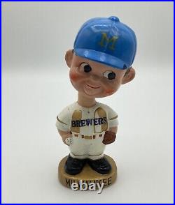 VINTG 1970s MLB Milwaukee Brewers Baseball Bobblehead Nodder Needs Chiropractor