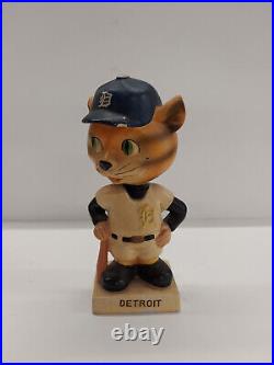 Vintage 1960s Detroit Tigers Bobblehead Square White Base