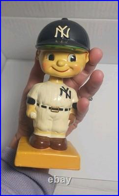 Vintage 1960s New York Yankees Nodder Bobblehead ORIGINAL Japan Square Base