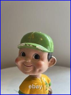 Vintage 1960s Oakland A's Baseball MLB Bobblehead Nodder Rare