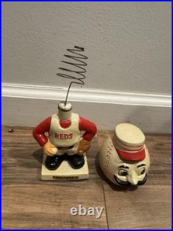 Vintage 1961 White Base Nodder Bobblehead Cincinnati Reds